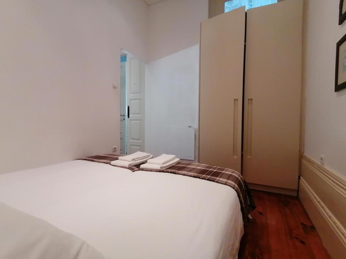 Alvares Cabral Apartamento B Apartman Porto Kültér fotó